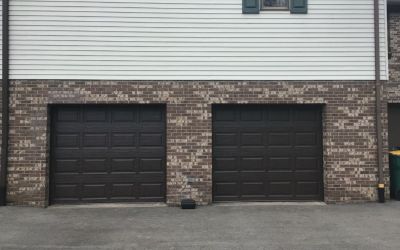 Garage Door Warning Signs for Homebuyers